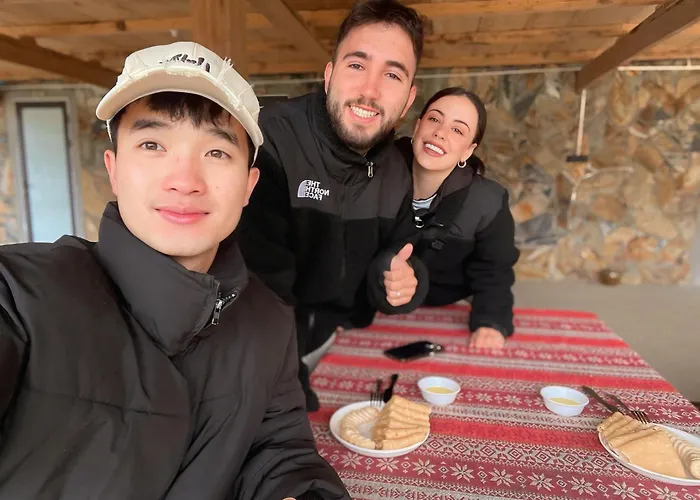 Du Gia Family Homestay & Coffee