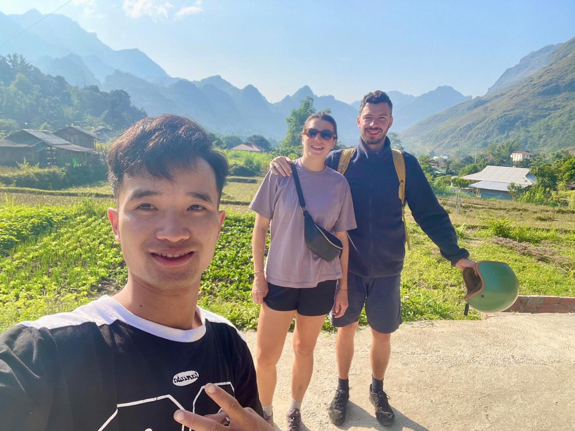 Du Gia Family & Coffee Lang Cac