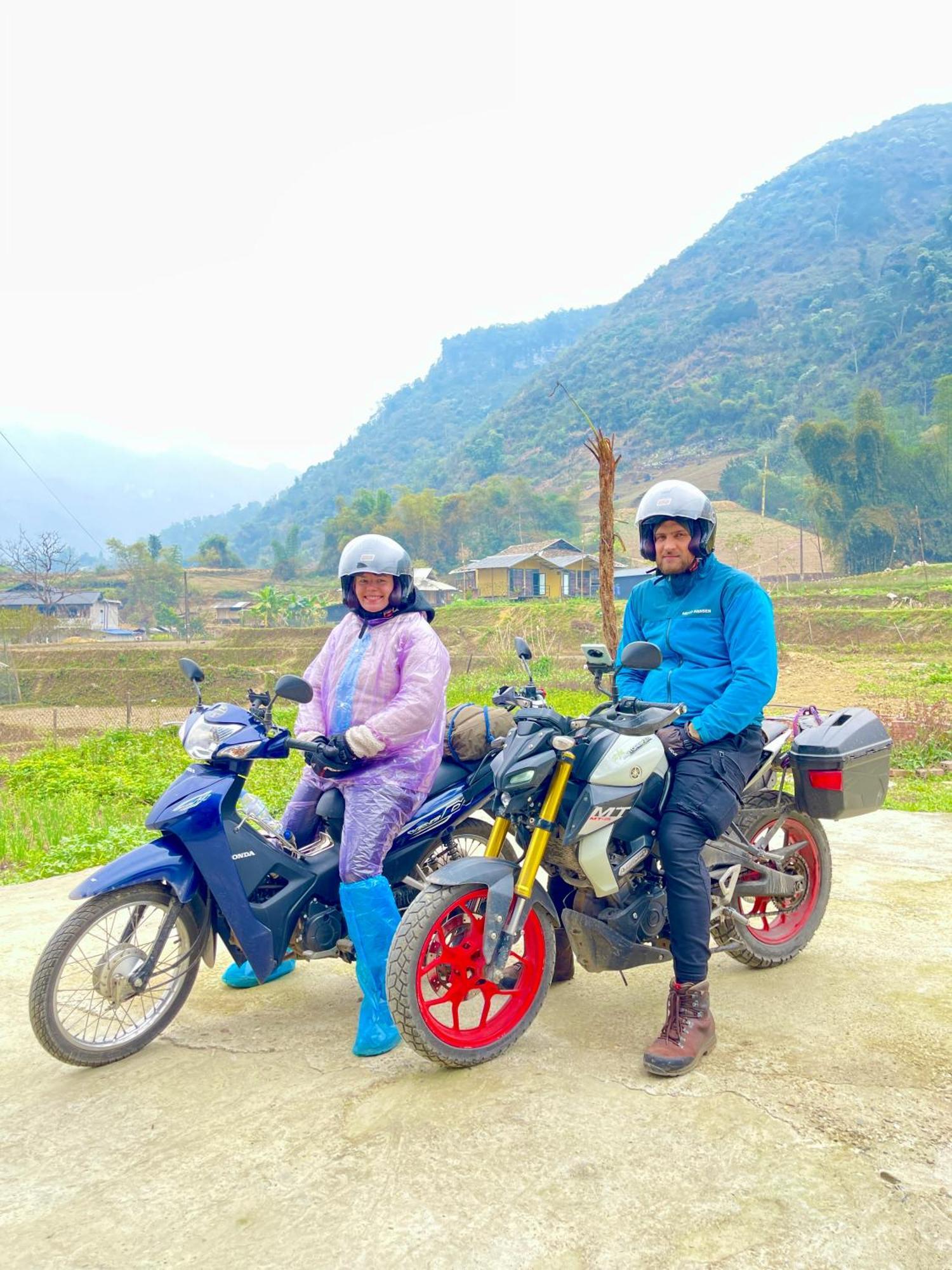 Nhà ở miền quê Du Gia Family & Coffee